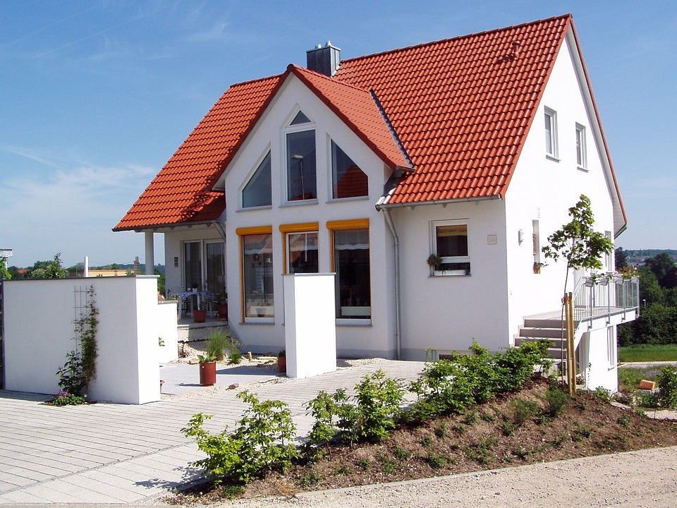 Read more about the article The Art of Roofing Estimates: What to Expect When Pricing Your Project