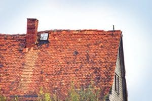 Read more about the article Rooftop Revelations: What to Expect During a Roof Replacement Process